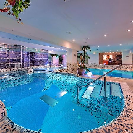 Luna Wellness Hotel Folgarida Extérieur photo