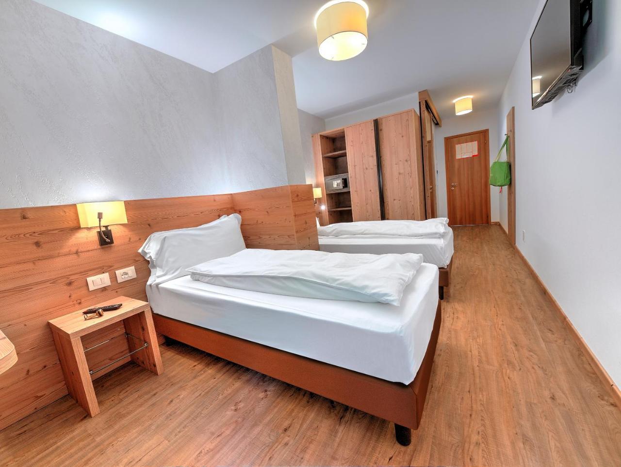 Luna Wellness Hotel Folgarida Extérieur photo